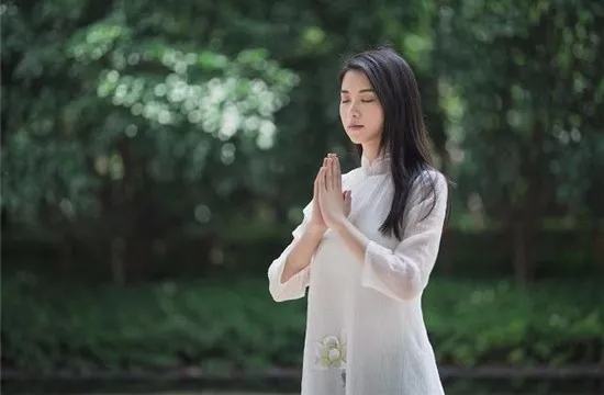 一个女人,情史越是丰富,越会有这些表现! 一个女人,情史越是丰富,越会有这些表现!