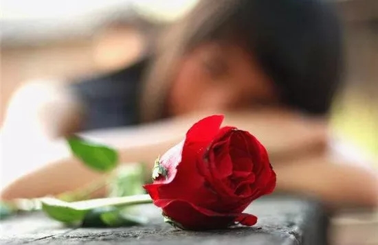 那些嫁给爱情的女人,怎么在最后都哭了 那些嫁给爱情的女人,怎么在最后都哭了