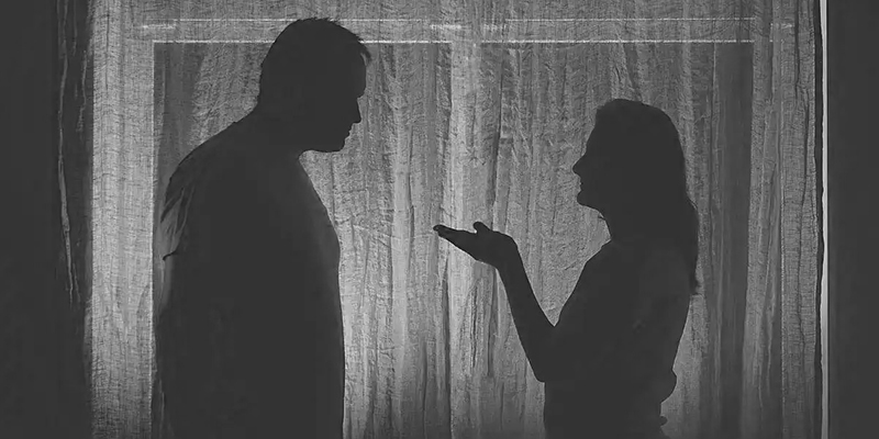 怎么样面对老公出轨的婆婆的心态:勇敢直面 怎么样面对老公出轨的婆婆的心态:勇敢直面